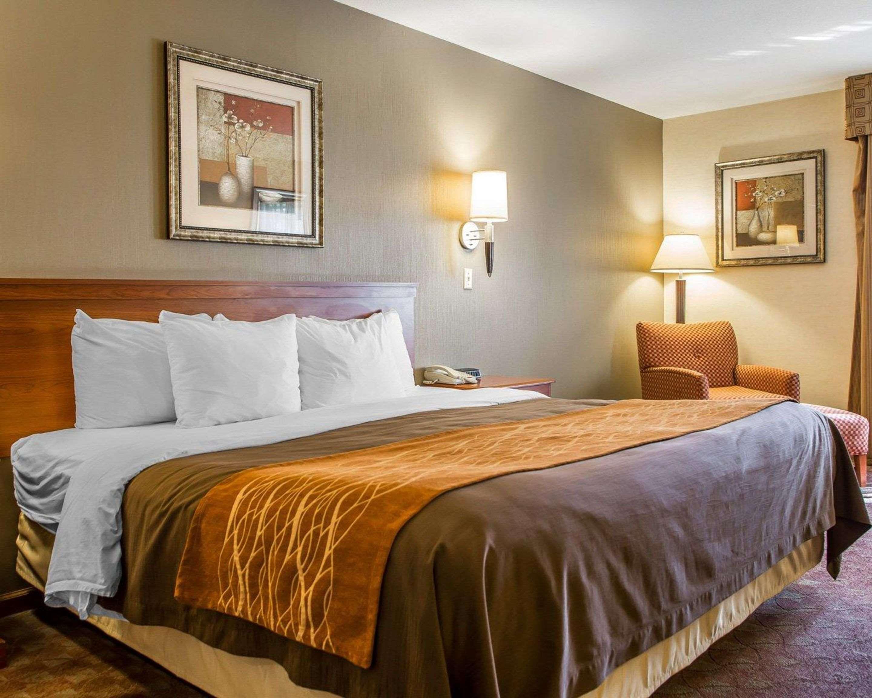 Comfort Inn Van Wert Bagian luar foto