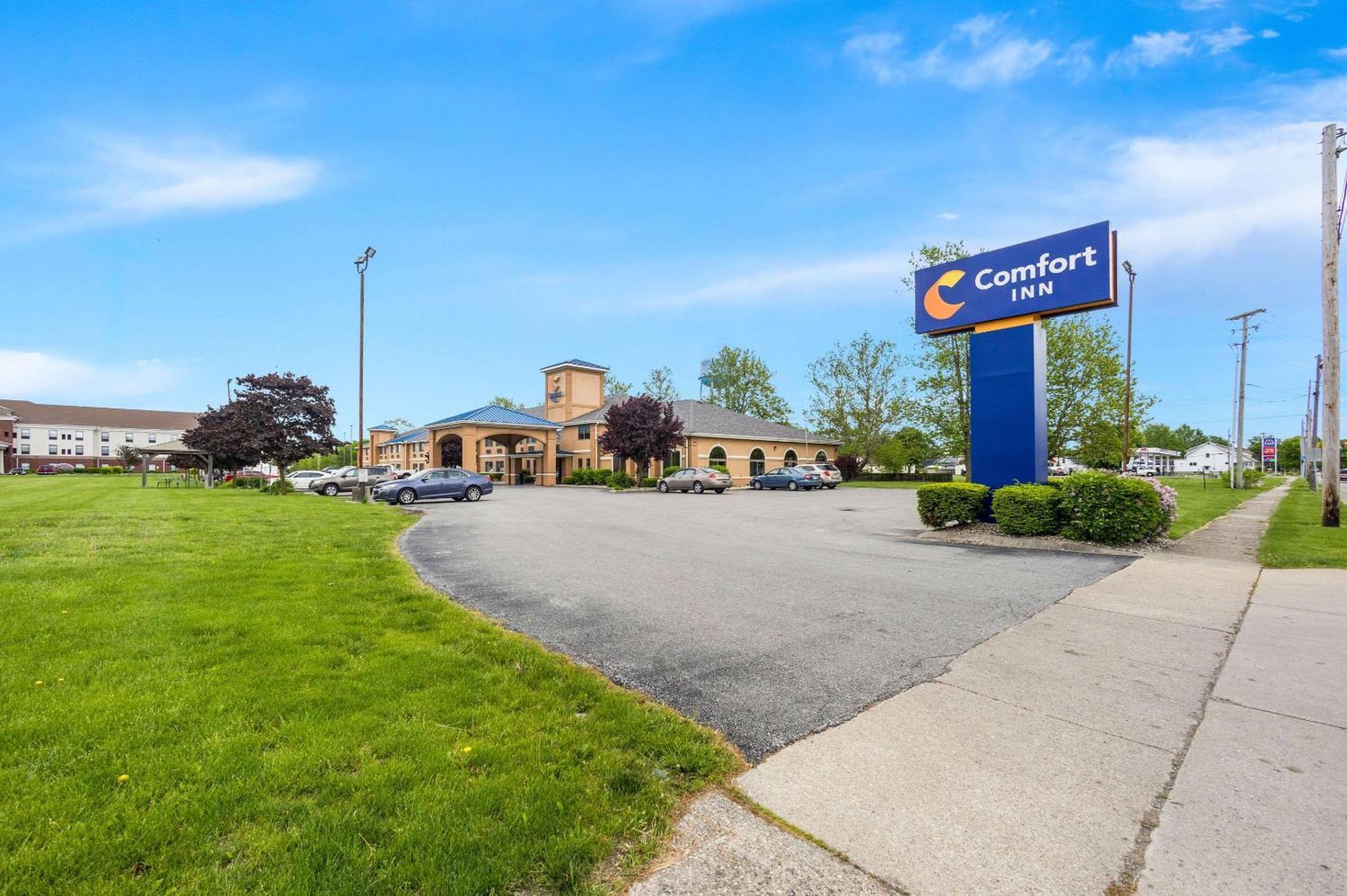 Comfort Inn Van Wert Bagian luar foto
