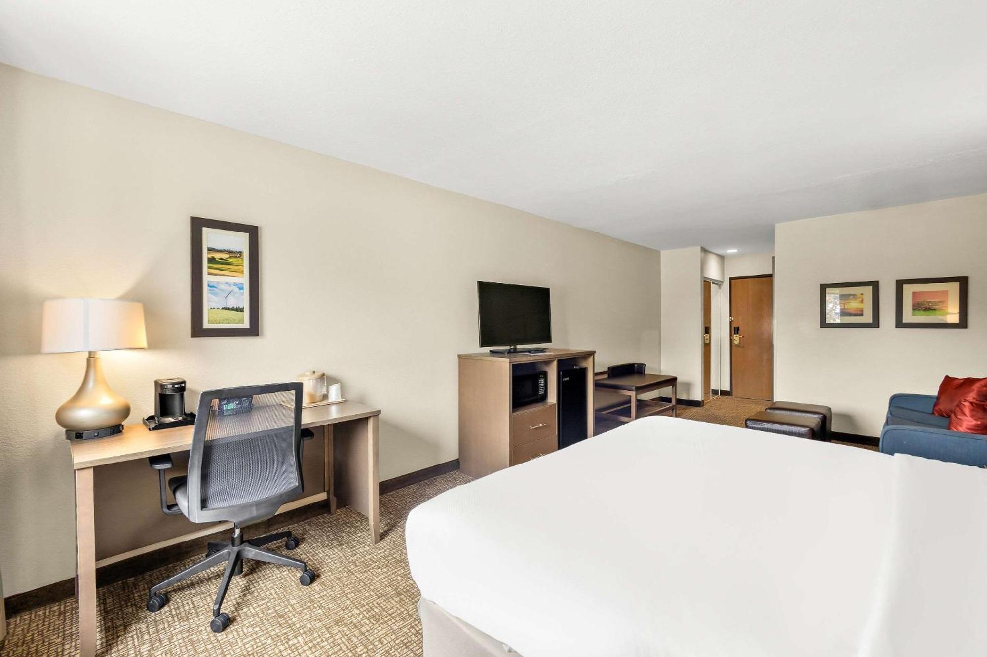 Comfort Inn Van Wert Bagian luar foto
