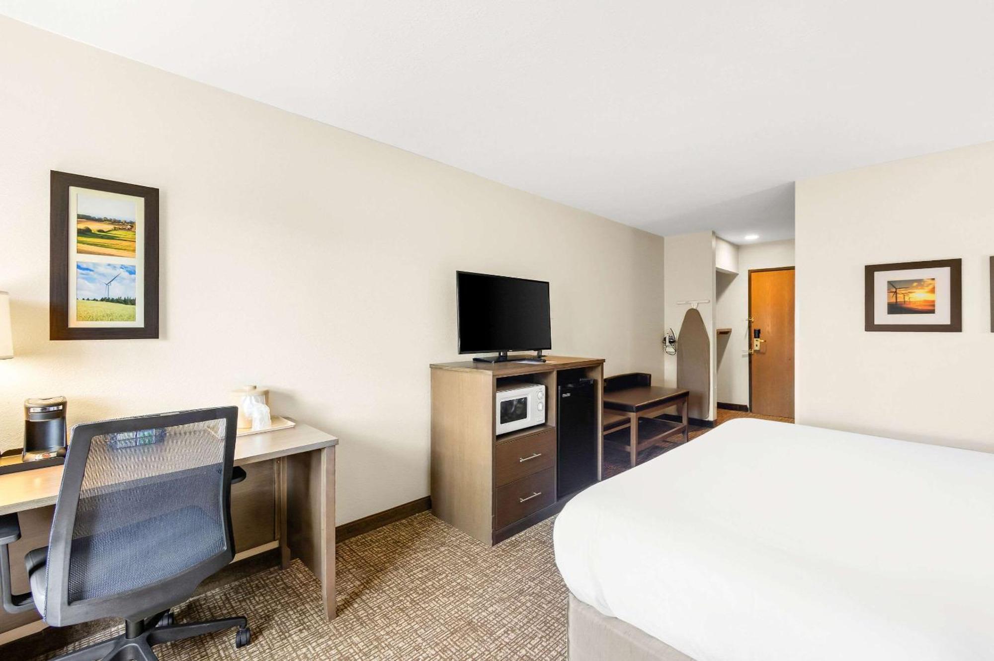 Comfort Inn Van Wert Bagian luar foto