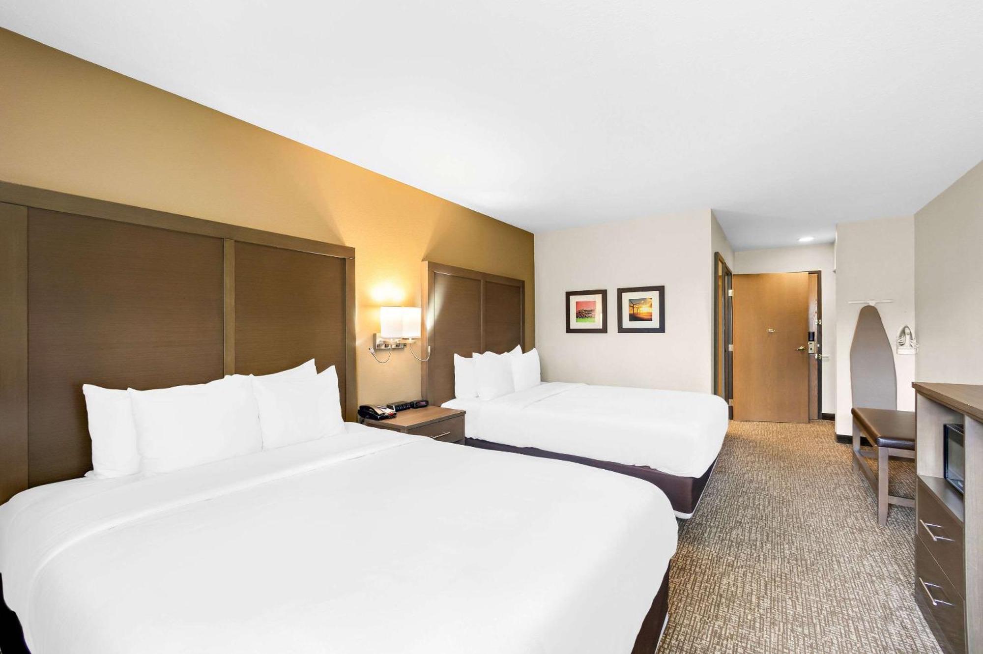 Comfort Inn Van Wert Bagian luar foto