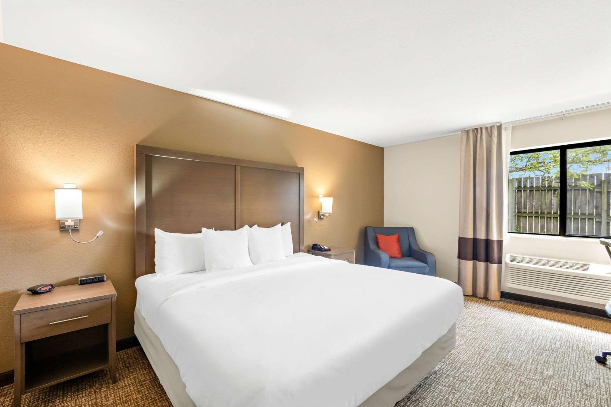Comfort Inn Van Wert Bagian luar foto