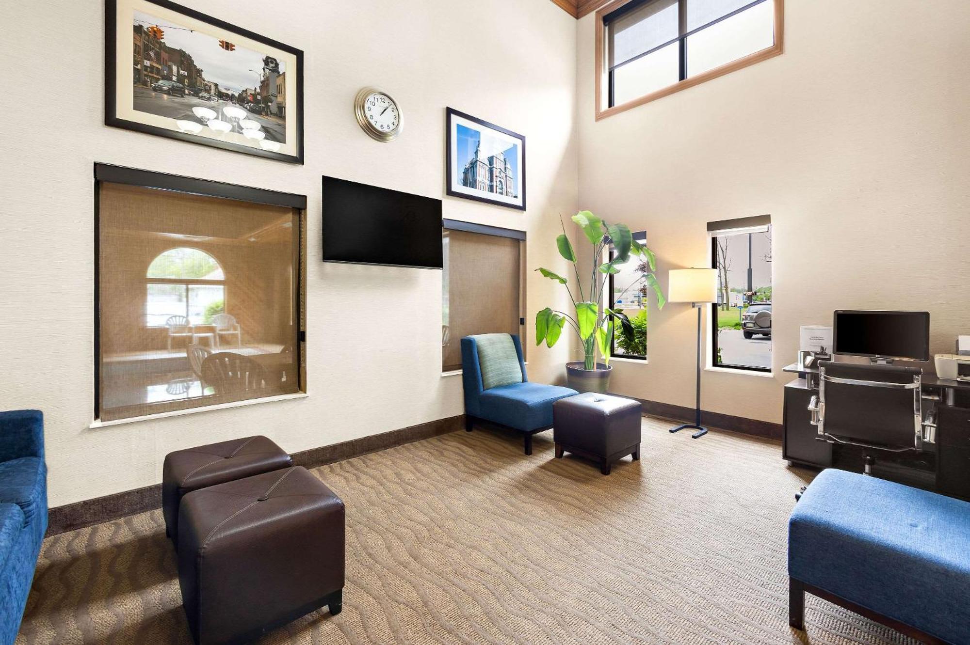 Comfort Inn Van Wert Bagian luar foto