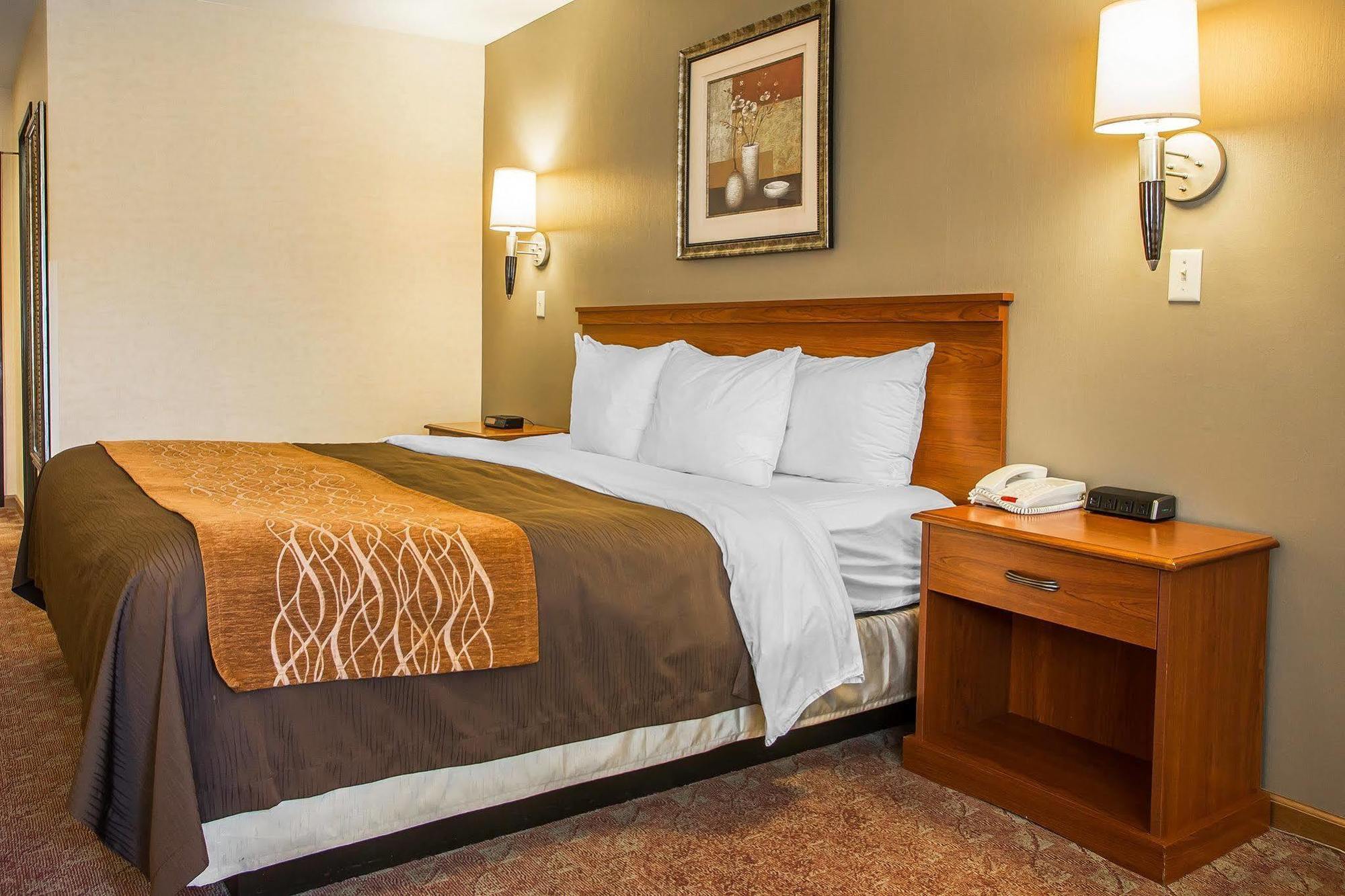 Comfort Inn Van Wert Bagian luar foto
