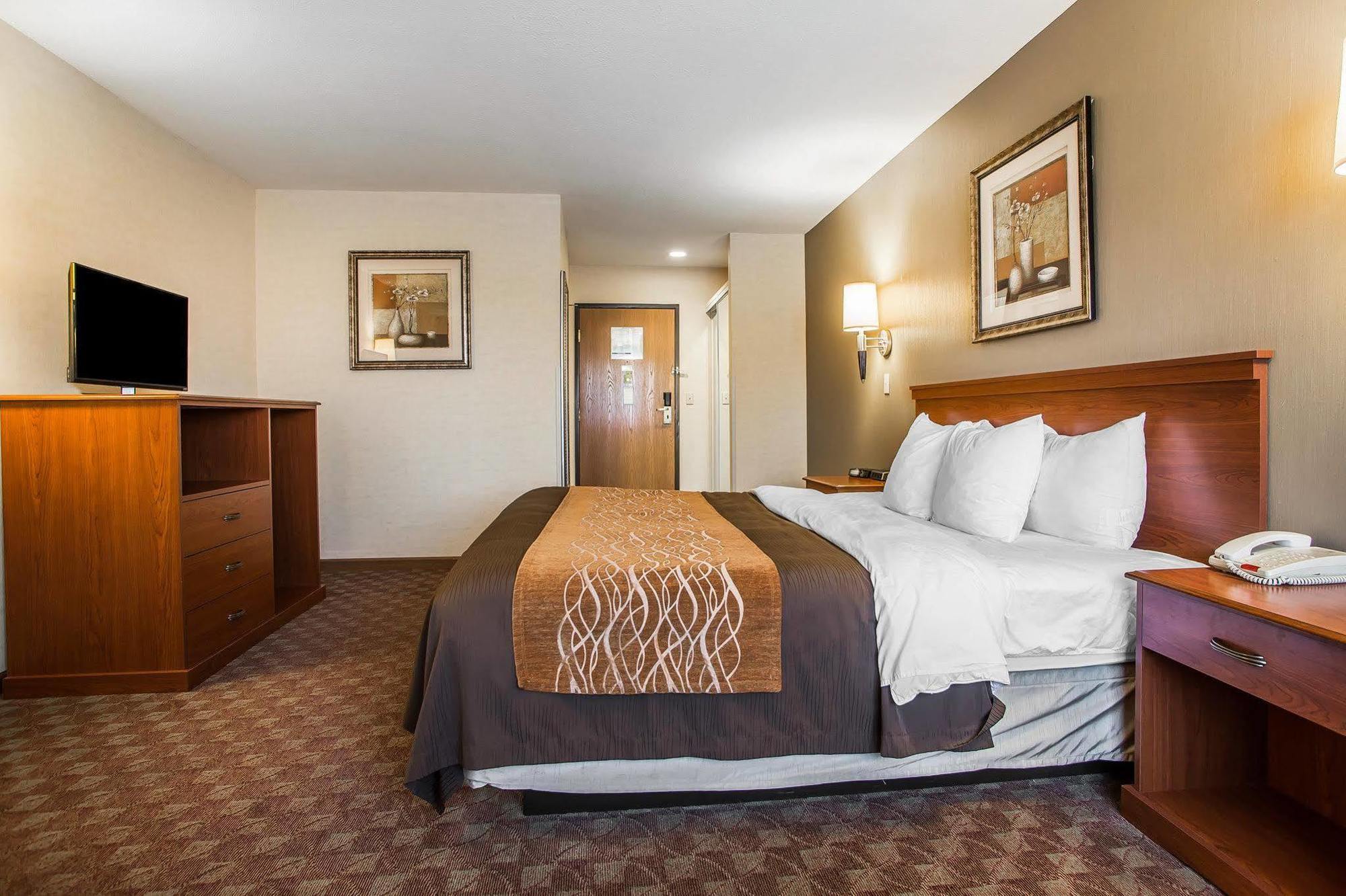 Comfort Inn Van Wert Bagian luar foto